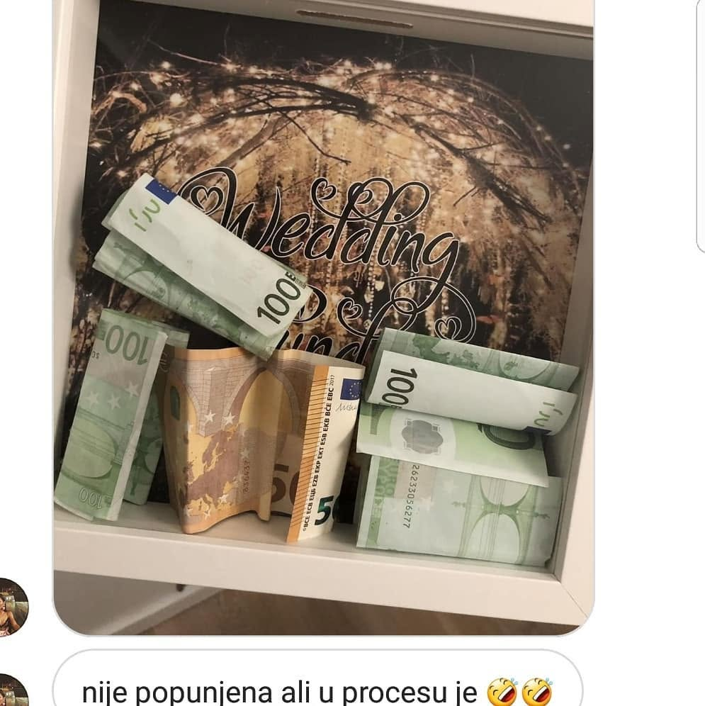 Fotografija kupca s personaliziranim O’kvirom